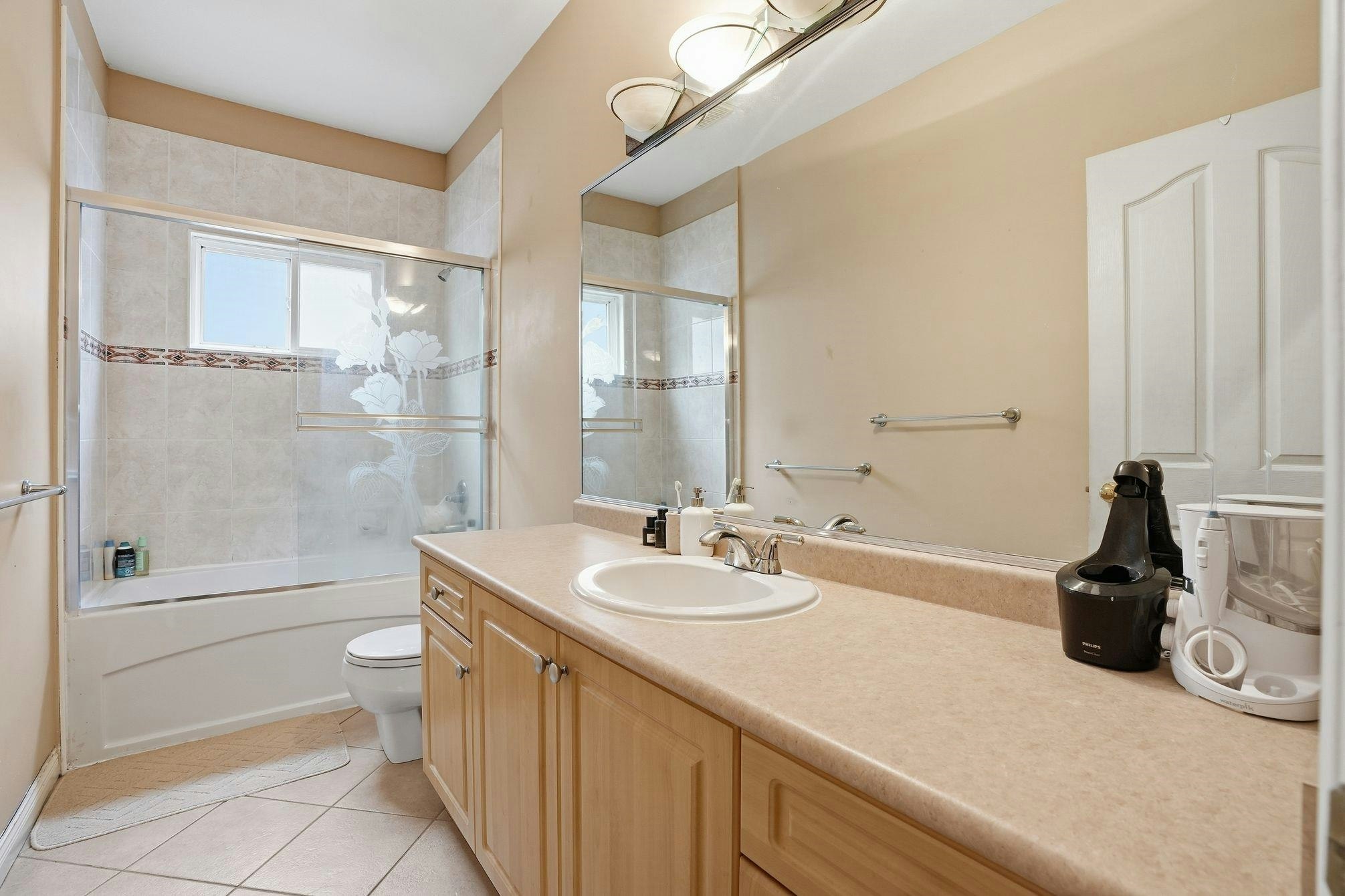 6593 125a Street, Surrey, BC, V3W 6S9 - 17
