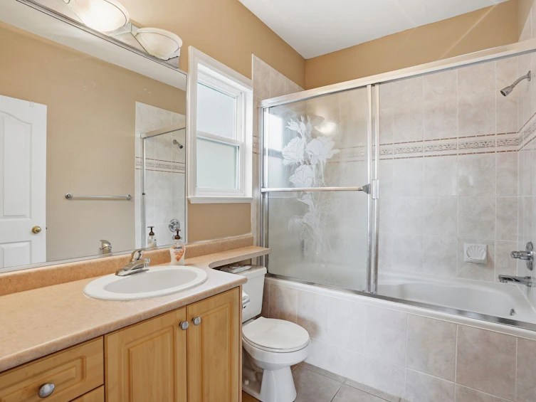 6593 125a Street, Surrey, BC, V3W 6S9 - 14