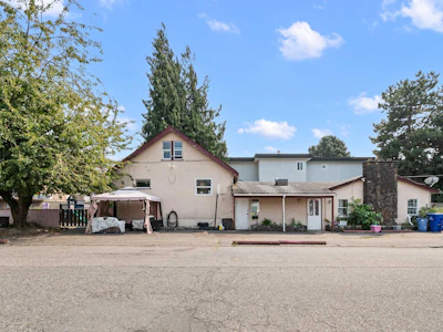 9475 Williams Street - 5