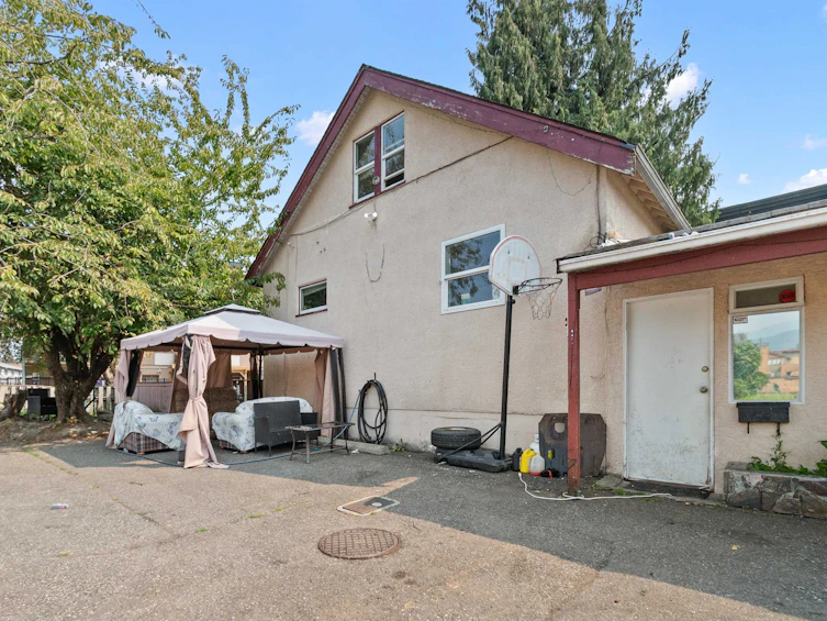9475 Williams Street, Chilliwack, BC, V2P 5E8 - 9