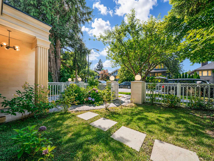 6576 Yew Street, Vancouver, BC, V6P 5V9 - 30