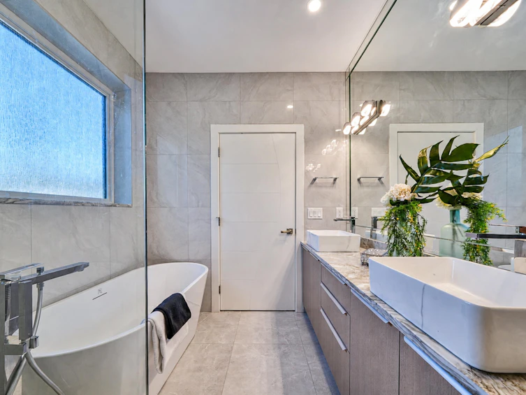 6576 Yew Street, Vancouver, BC, V6P 5V9 - 16