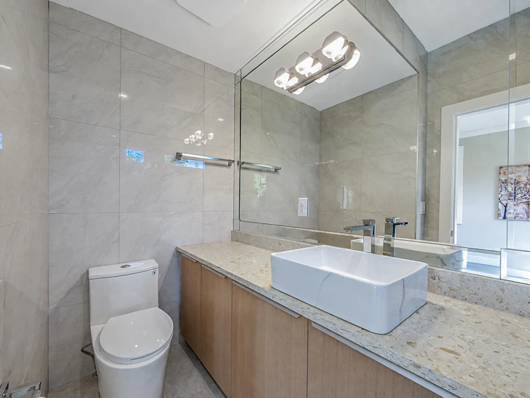 6576 Yew Street, Vancouver, BC, V6P 5V9 - 20