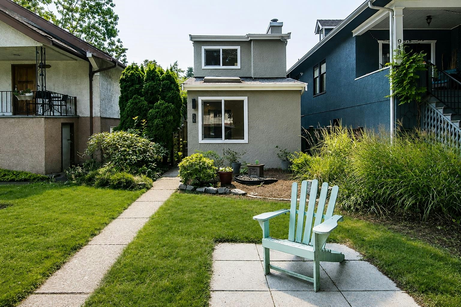 962 E 11th Avenue, Vancouver, BC, V5T 2E9