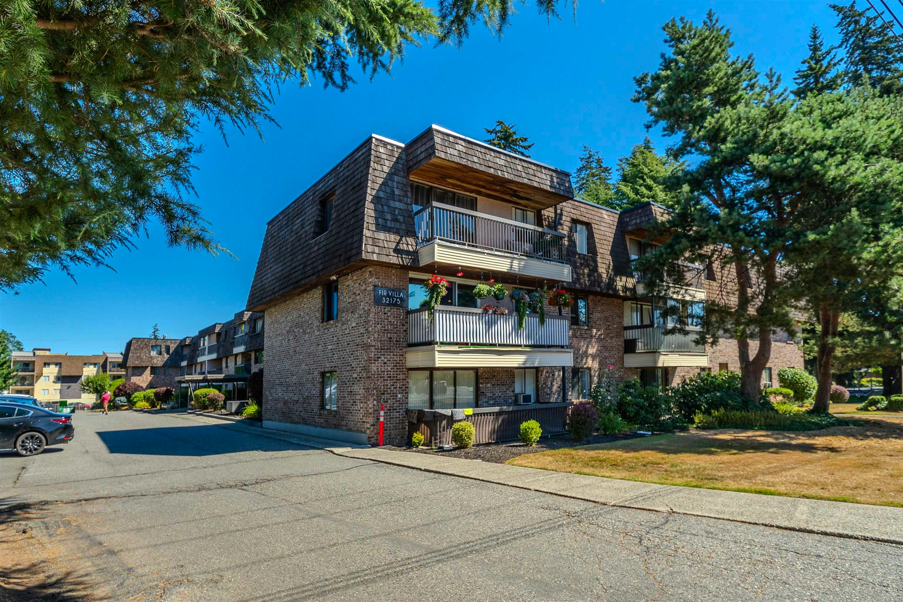 317-32175 Old Yale Road - 3