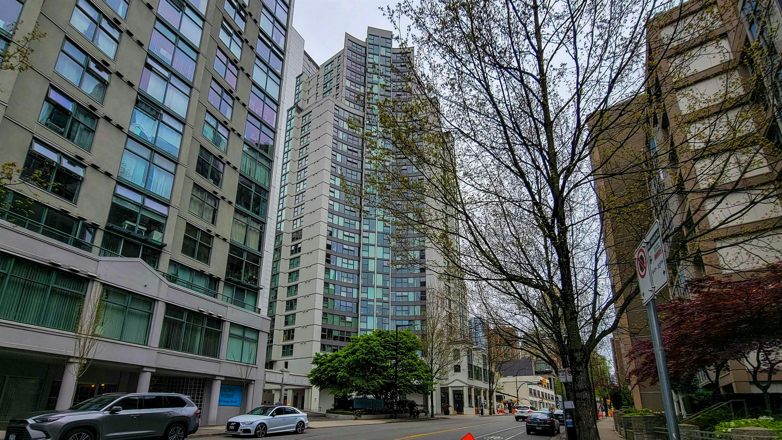 2706-1323 Homer Street, Vancouver, BC, V6B 5T1