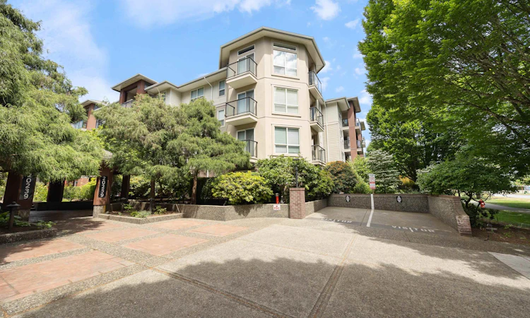 20259 Michaud Crescent