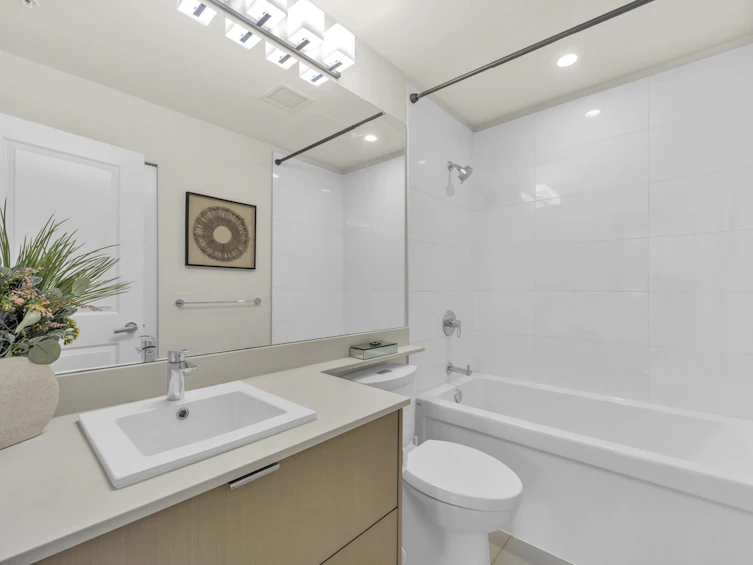 315-255 W 1st Street, North Vancouver, BC, V7M 3G8 - 25