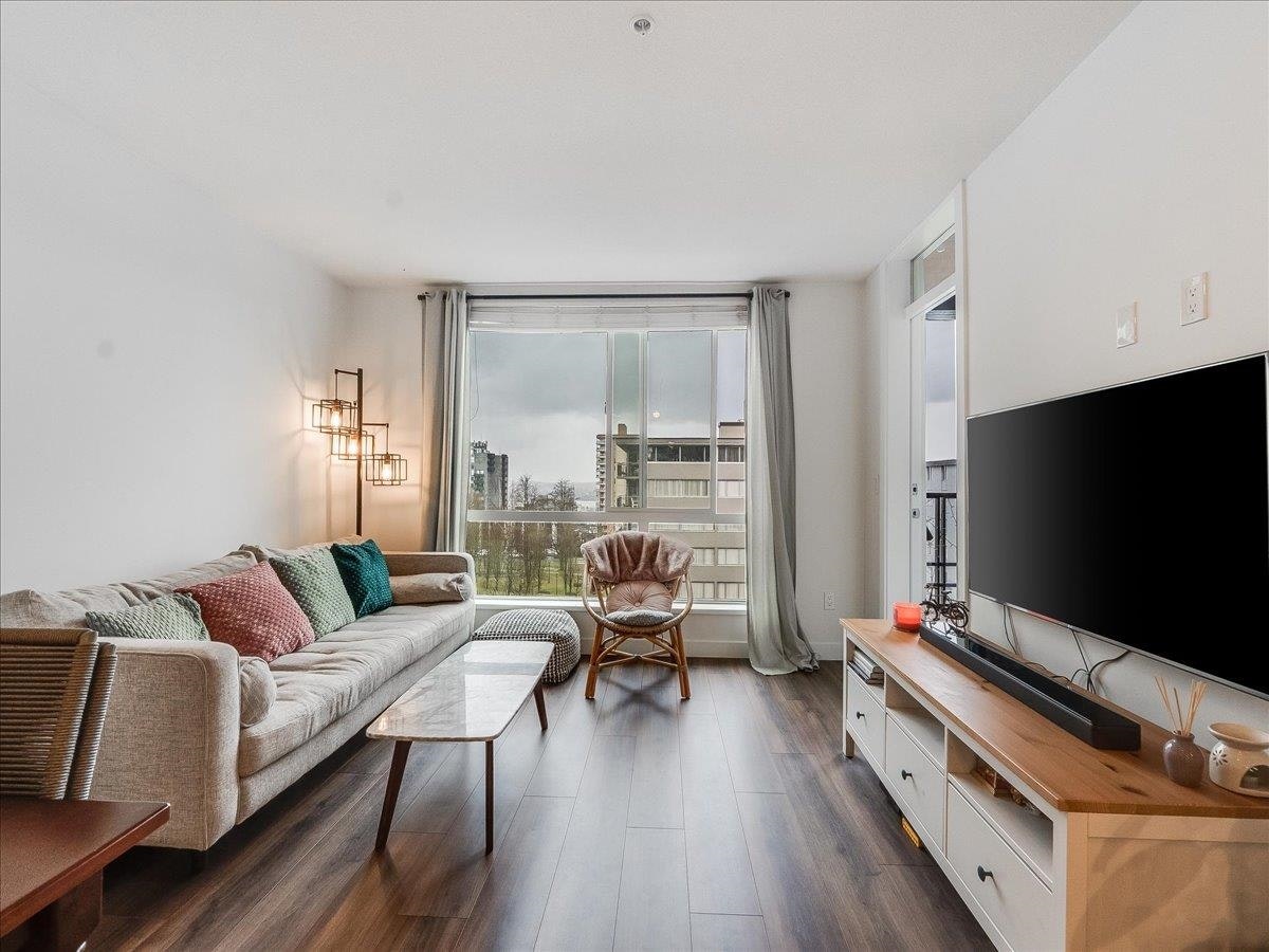 406-108 E 8th Street, North Vancouver, BC, V7L 0H1