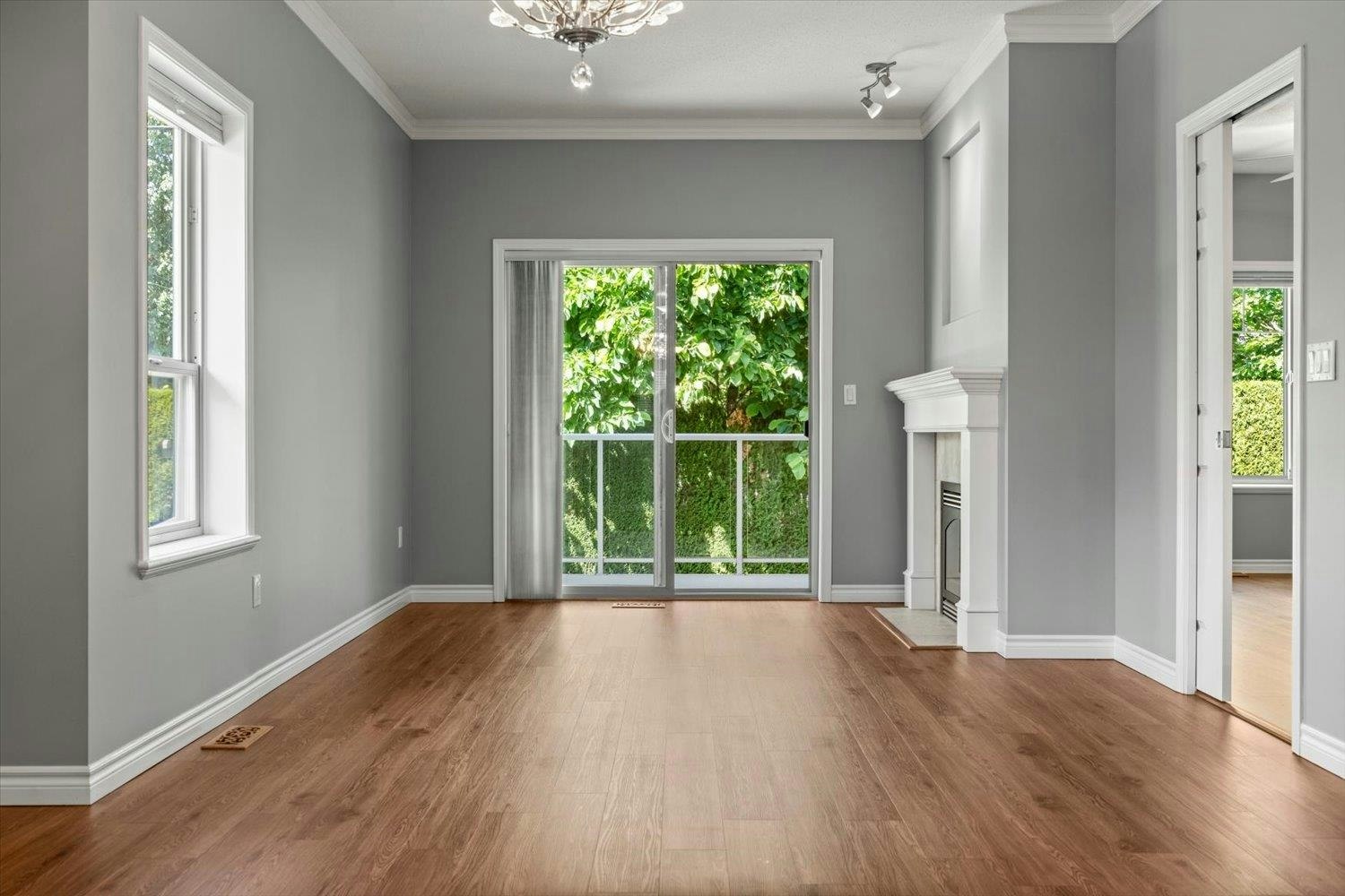 14-34159 Fraser Street - 5