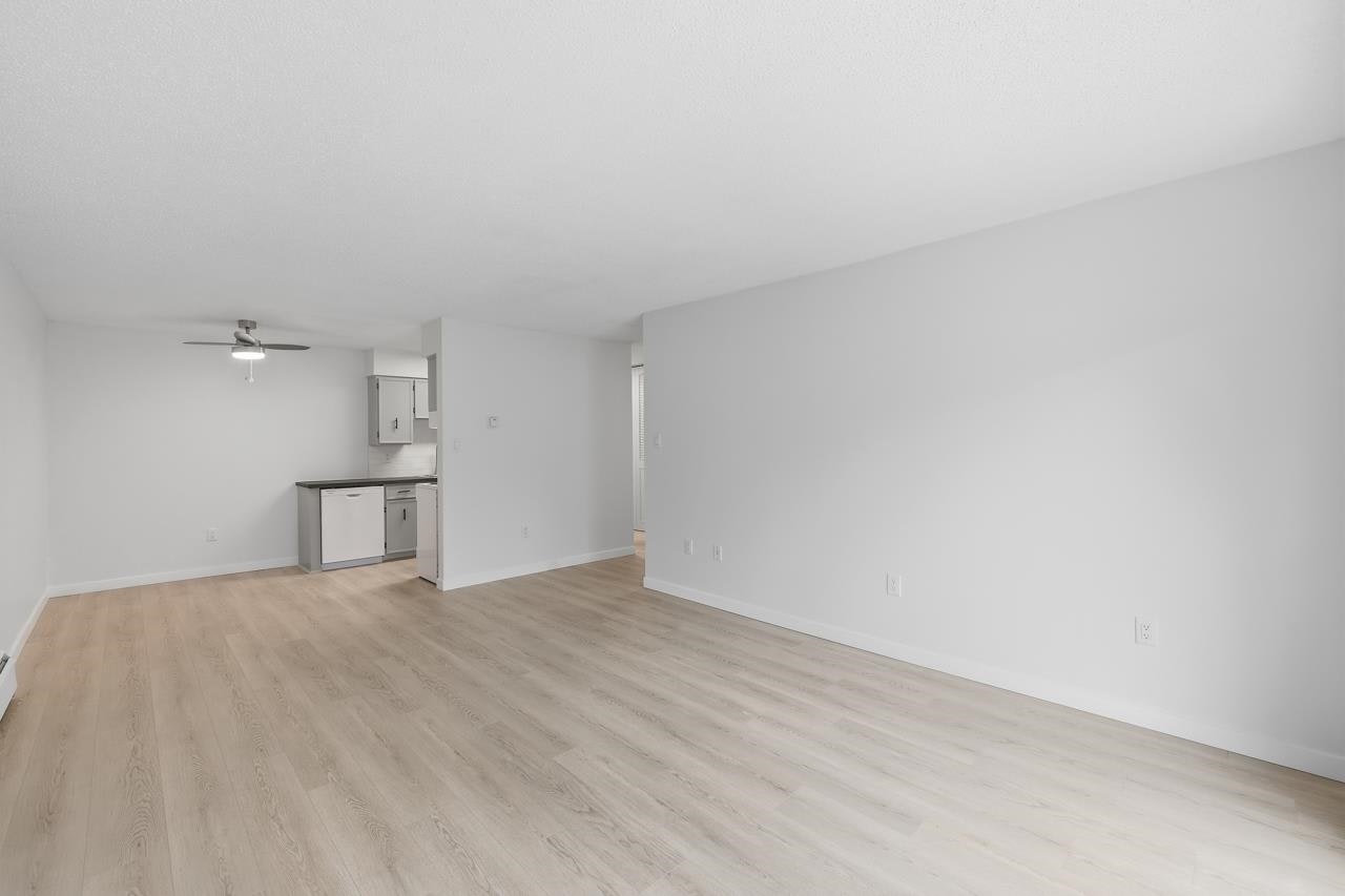 313-5450 Empire Drive, Burnaby, BC, V5B 1N4 - 5