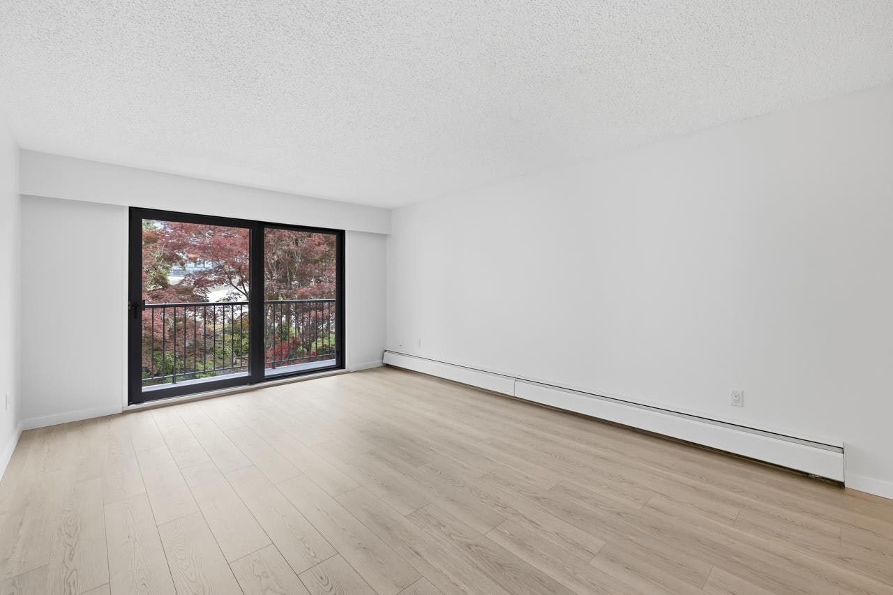 313-5450 Empire Drive, Burnaby, BC, V5B 1N4 - 2