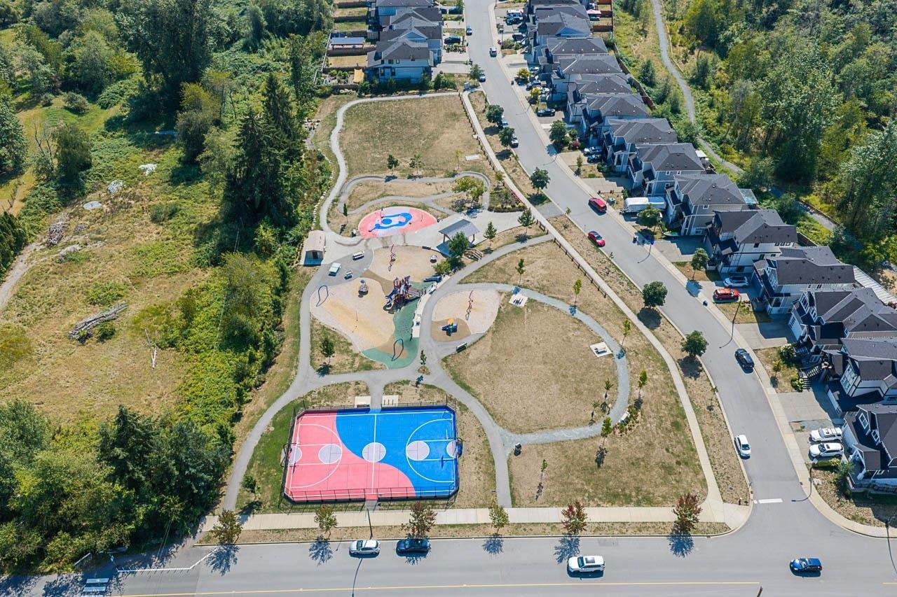 24177 112 Avenue, Maple Ridge, BC, V2W 1H5 - 10