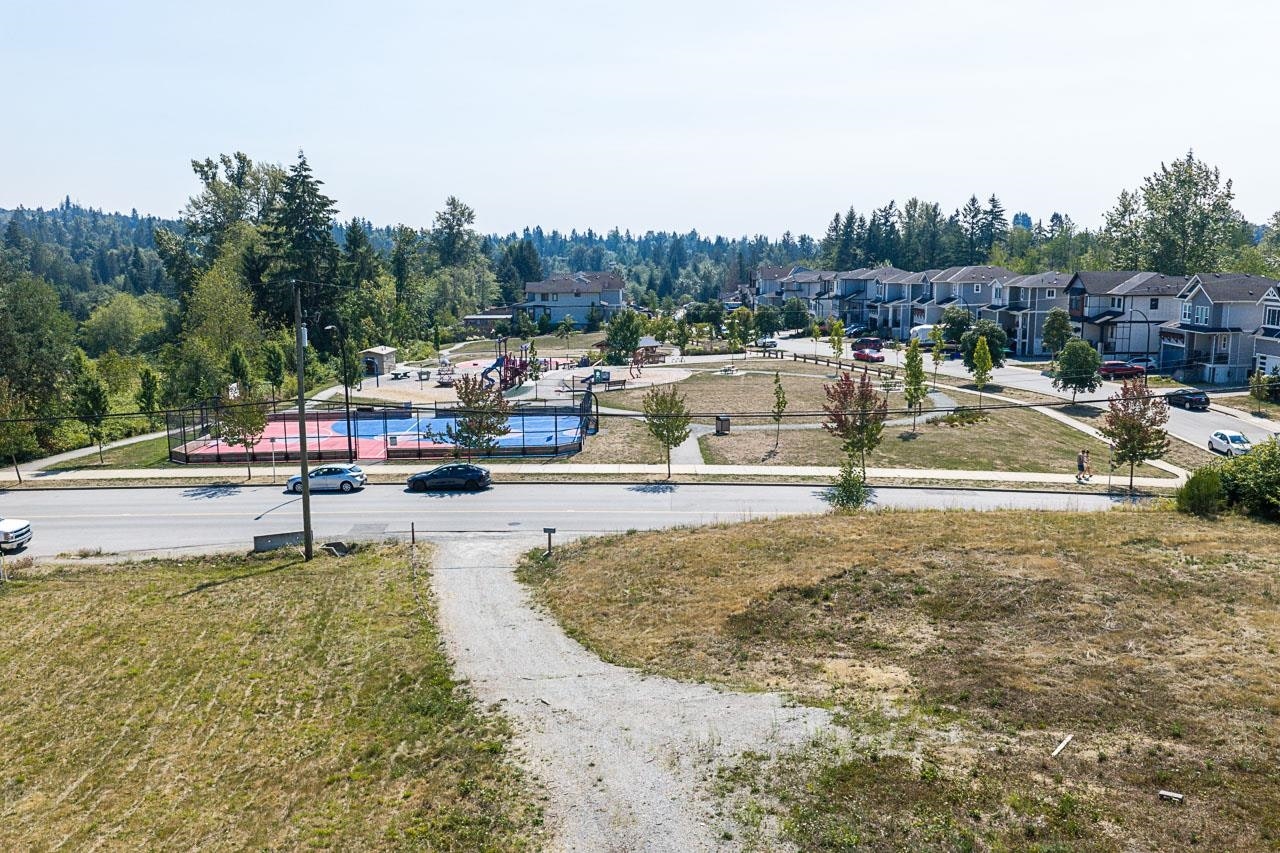 24177 112 Avenue, Maple Ridge, BC, V2W 1H5 - 16