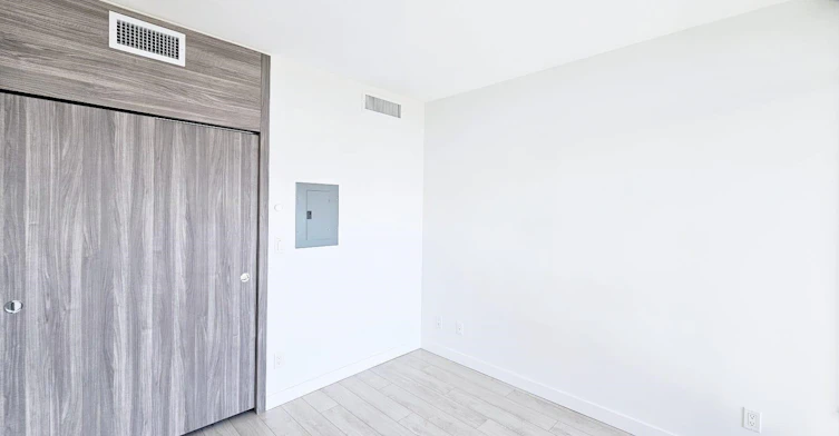 9xx-4730 Lougheed Highway, Burnaby, BC, V5C 0N2 - 14