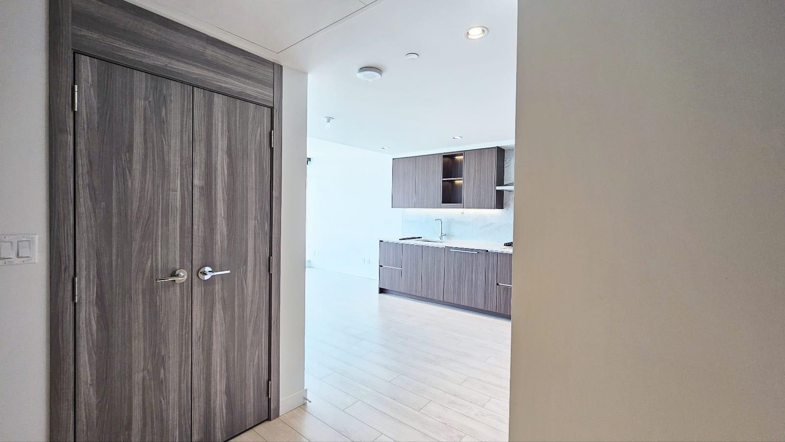 9xx-4730 Lougheed Highway, Burnaby, BC, V5C 0N2 - 2