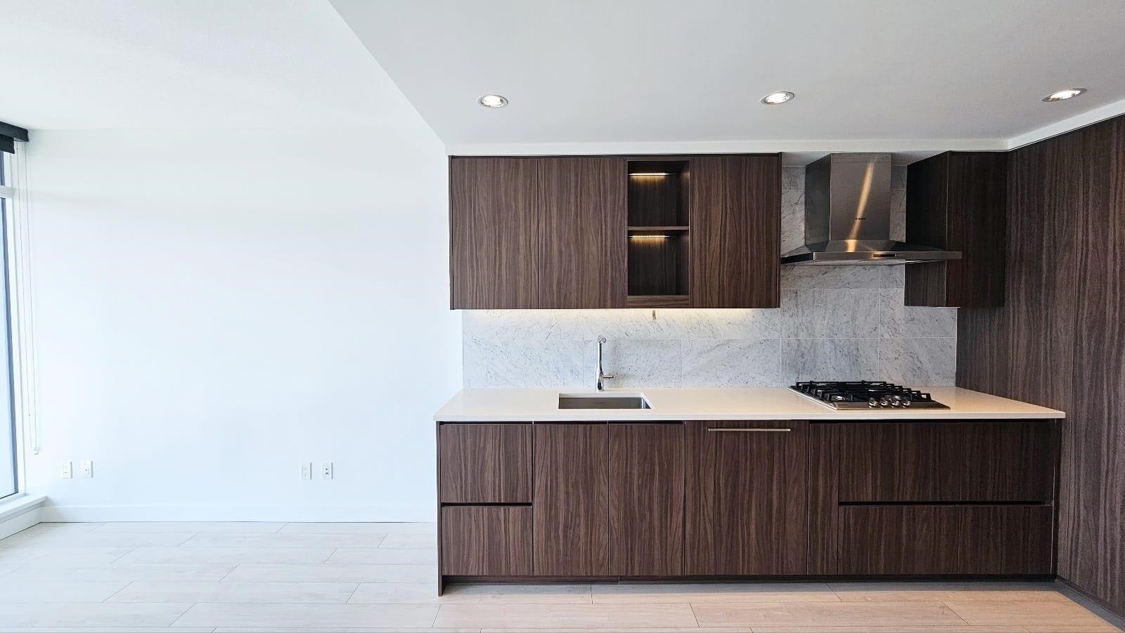 9xx-4730 Lougheed Highway, Burnaby, BC, V5C 0N2 - 5