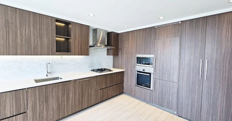 9xx-4730 Lougheed Highway, Burnaby, BC, V5C 0N2 - 9