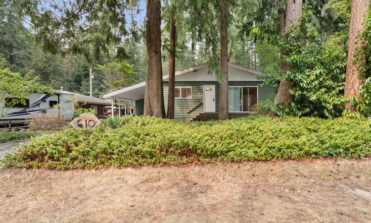 610 Mountain View Road