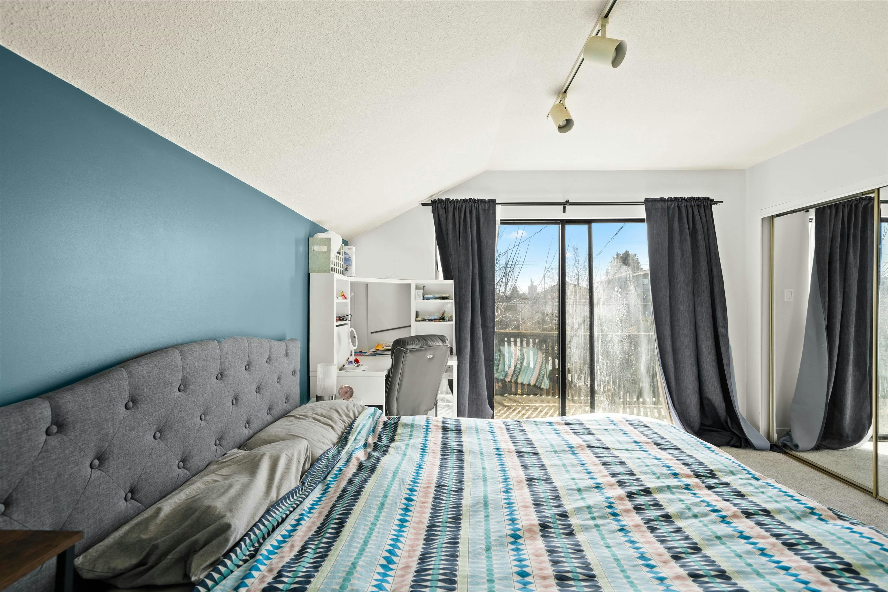 1554 W 65th Ave Avenue, Vancouver, BC, V6P 2R1 - 14