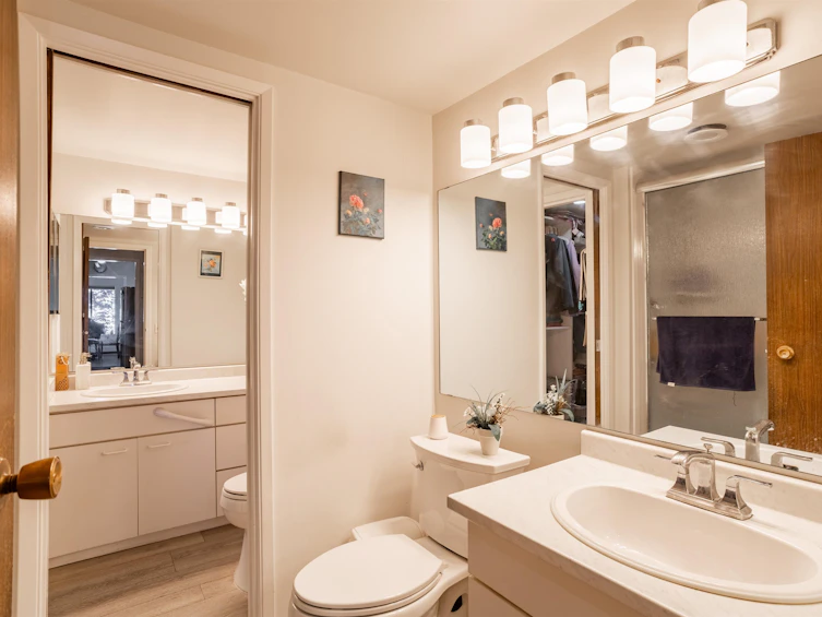 108-8860 No. 1 Road, Richmond, BC, V7C 4C2 - 20