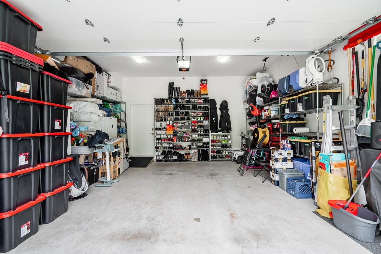 8142 202 Street, Langley, BC, V2Y 3K2 - 32