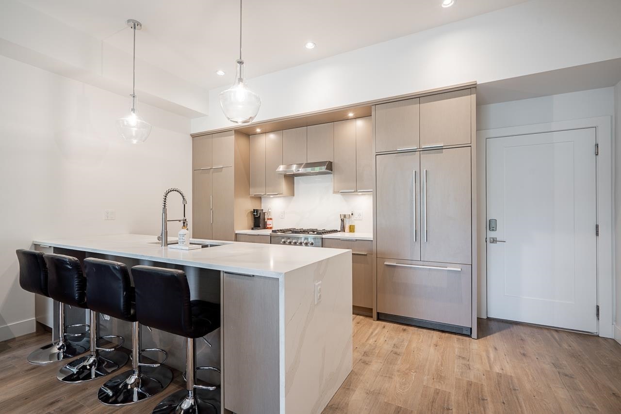 8142 202 Street, Langley, BC, V2Y 3K2 - 9