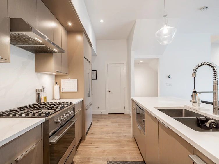 8142 202 Street, Langley, BC, V2Y 3K2 - 7