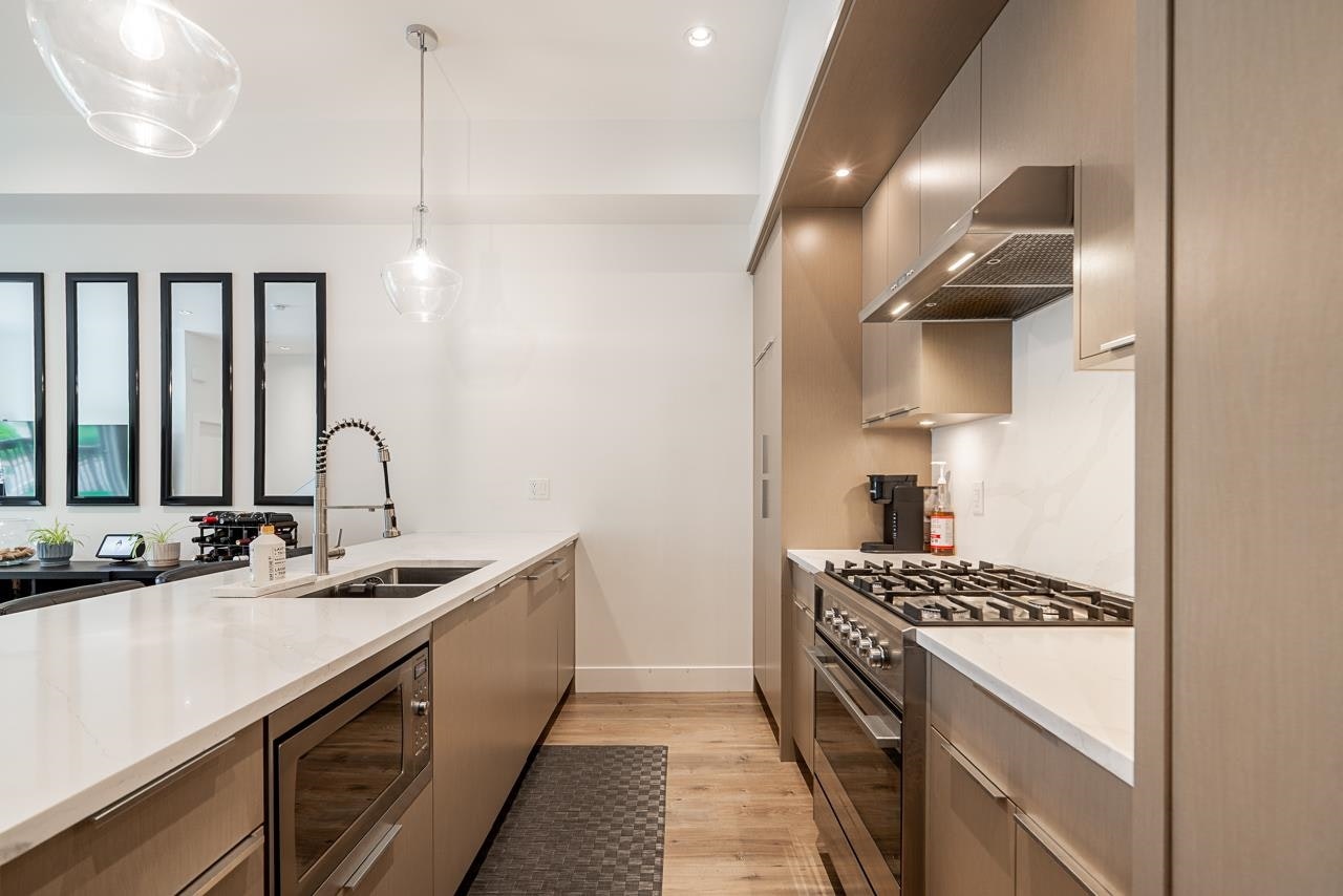 8142 202 Street, Langley, BC, V2Y 3K2 - 6