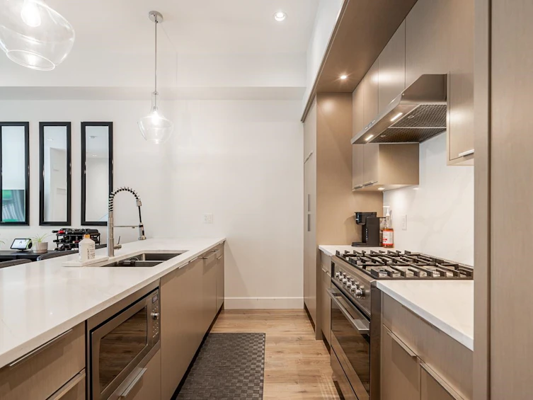 8142 202 Street, Langley, BC, V2Y 3K2 - 6