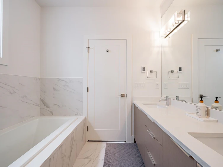 8142 202 Street, Langley, BC, V2Y 3K2 - 20