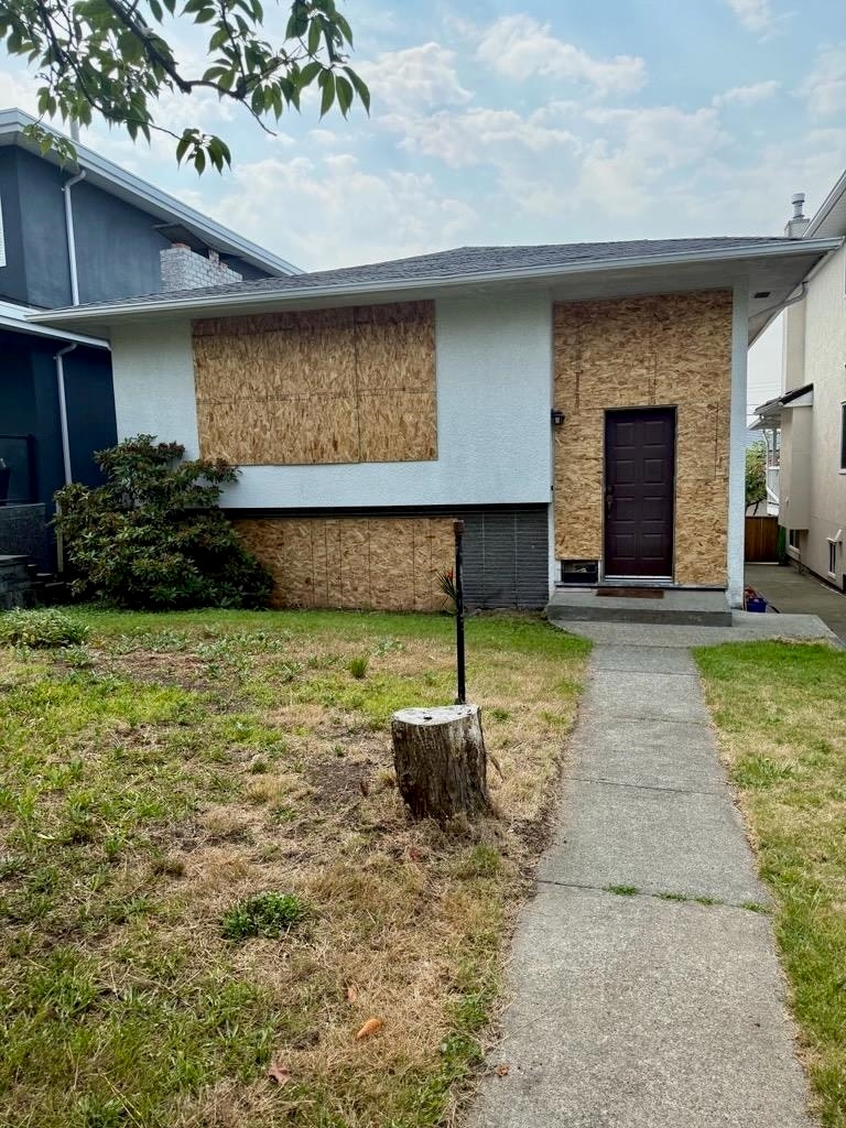 3918 Union Street, Burnaby, BC, V5C 2W7 - 4