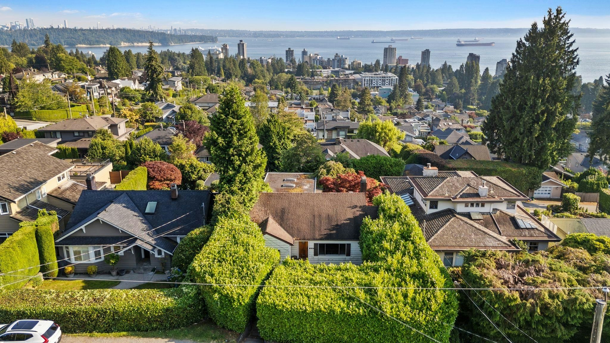 2138 Nelson Avenue, West Vancouver, BC, V7V 2P7