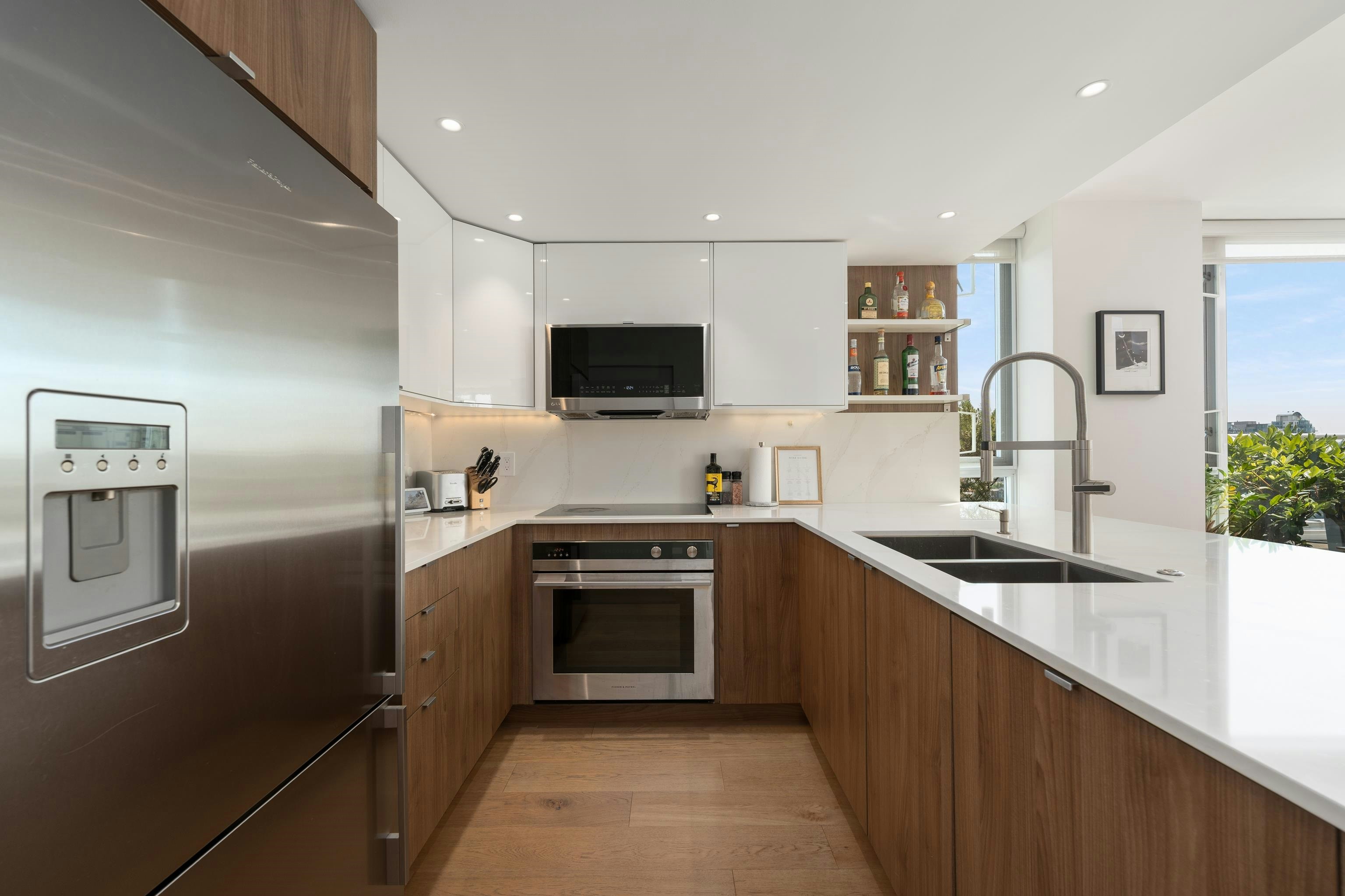 2405-550 Taylor Street, Vancouver, BC, V6B 1R1 - 6