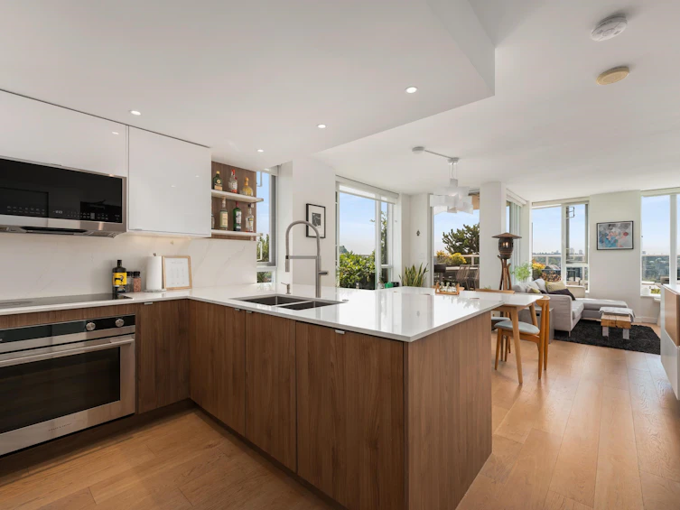 2405-550 Taylor Street, Vancouver, BC, V6B 1R1 - 7
