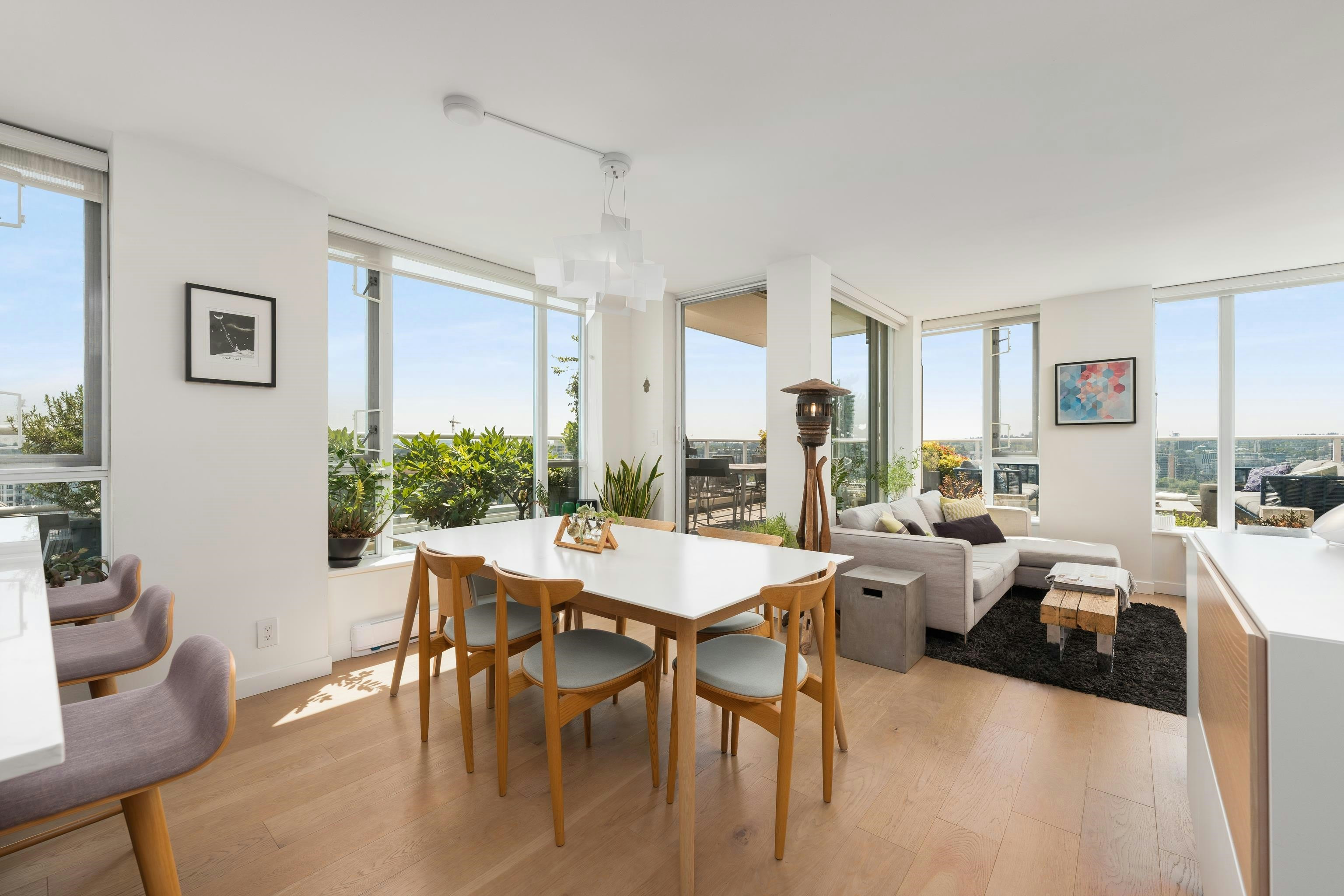 2405-550 Taylor Street, Vancouver, BC, V6B 1R1 - 8