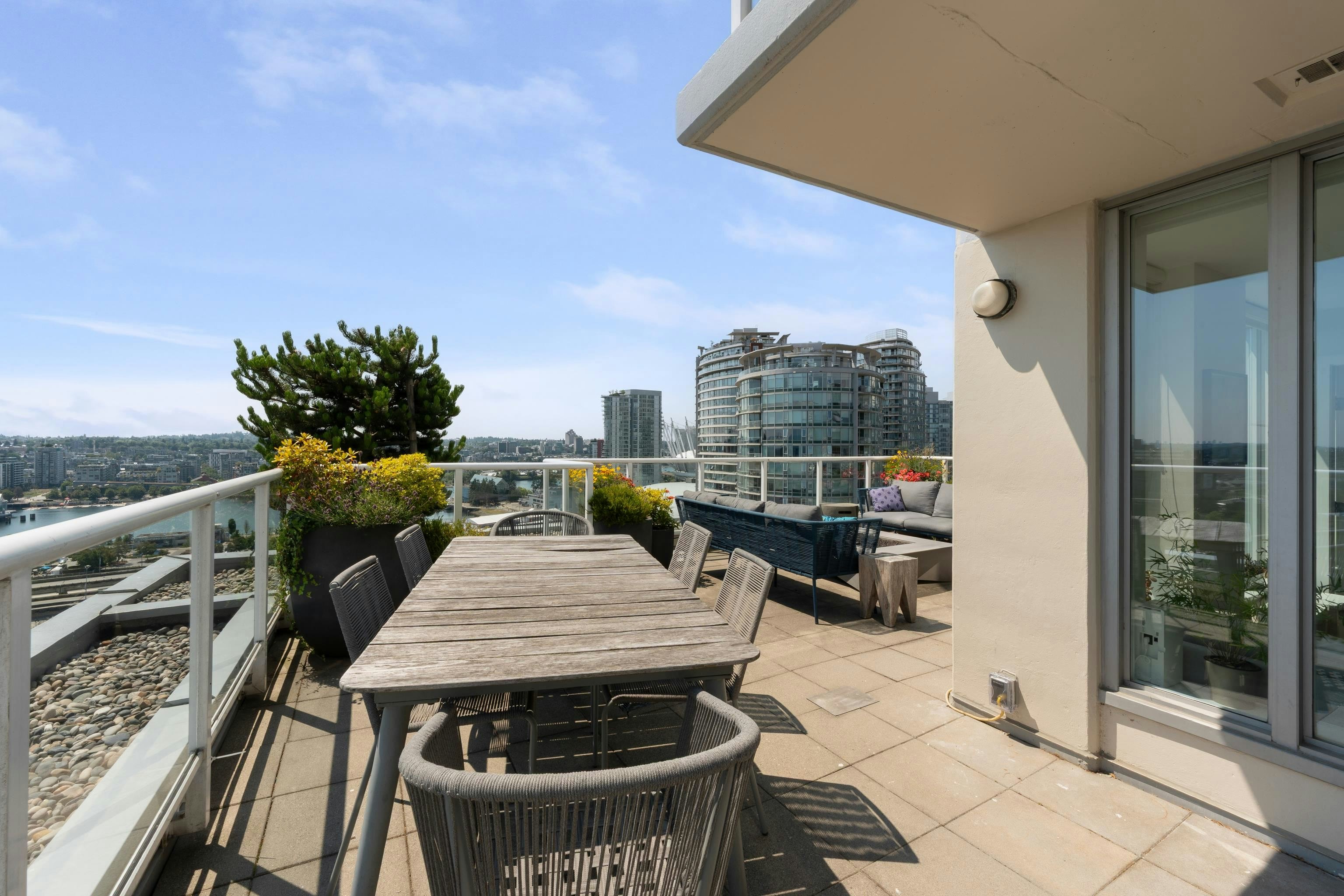 2405-550 Taylor Street, Vancouver, BC, V6B 1R1 - 22