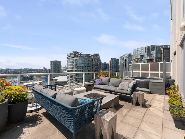 2405-550 Taylor Street, Vancouver, BC, V6B 1R1 - 23