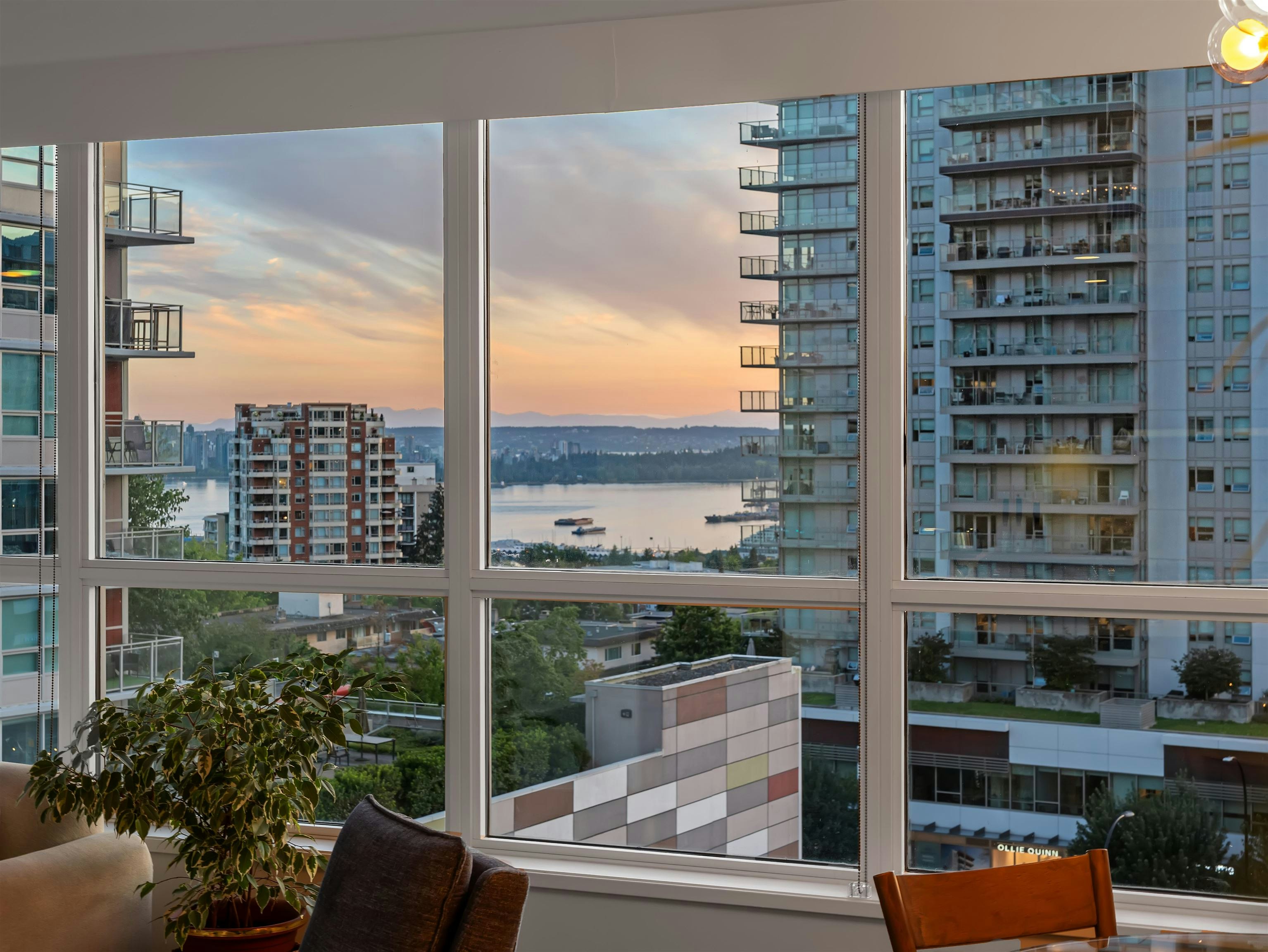 704-125 E 14th Street, North Vancouver, BC, V7L 0E6 - 24
