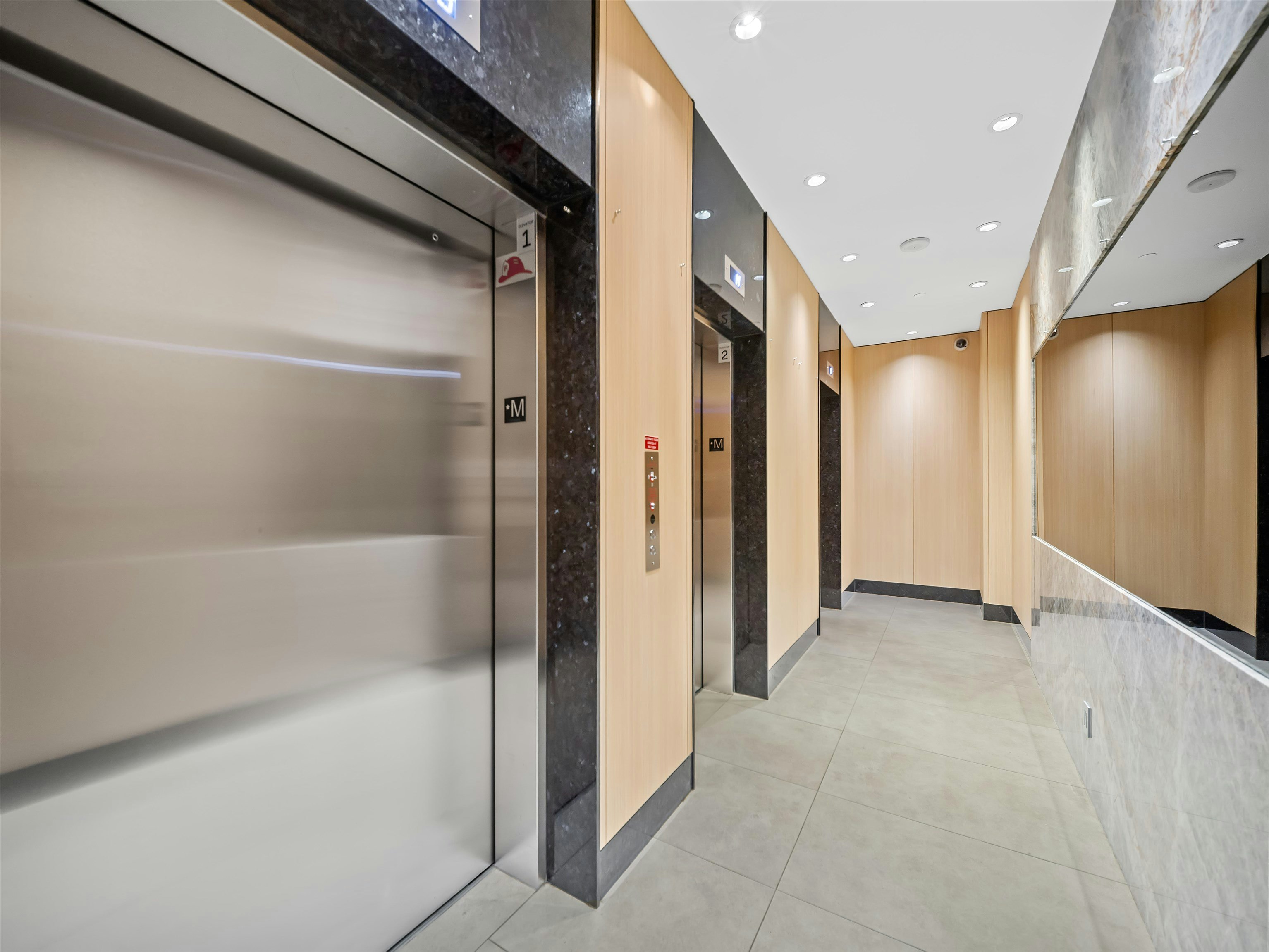 704-125 E 14th Street, North Vancouver, BC, V7L 0E6 - 7