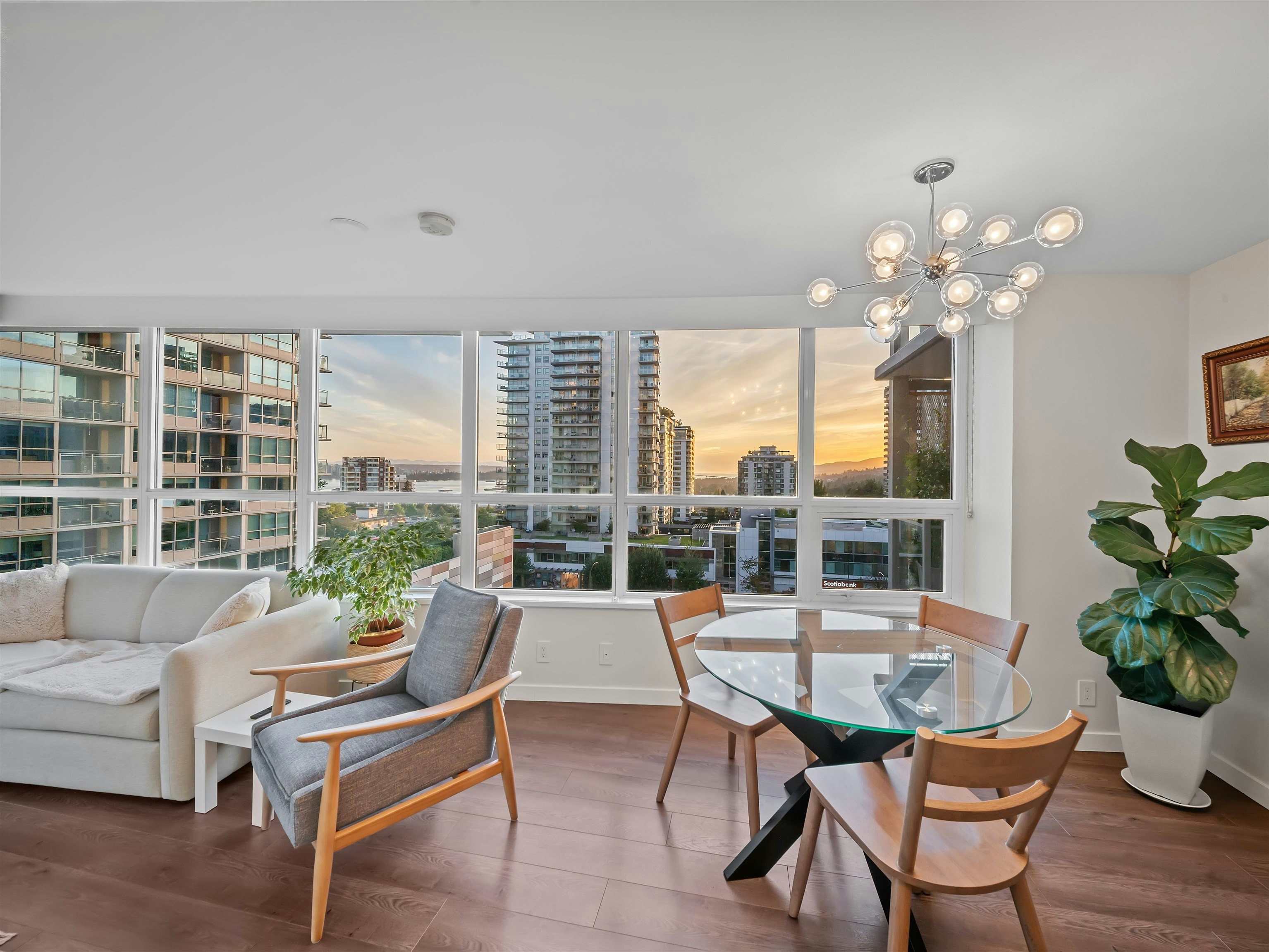704-125 E 14th Street, North Vancouver, BC, V7L 0E6 - 11