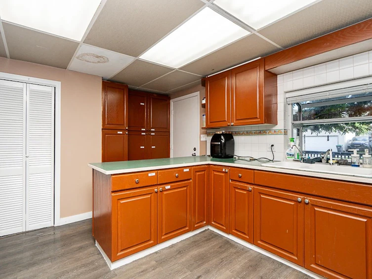 14720 60 Avenue, Surrey, BC, V3S 1R7 - 9