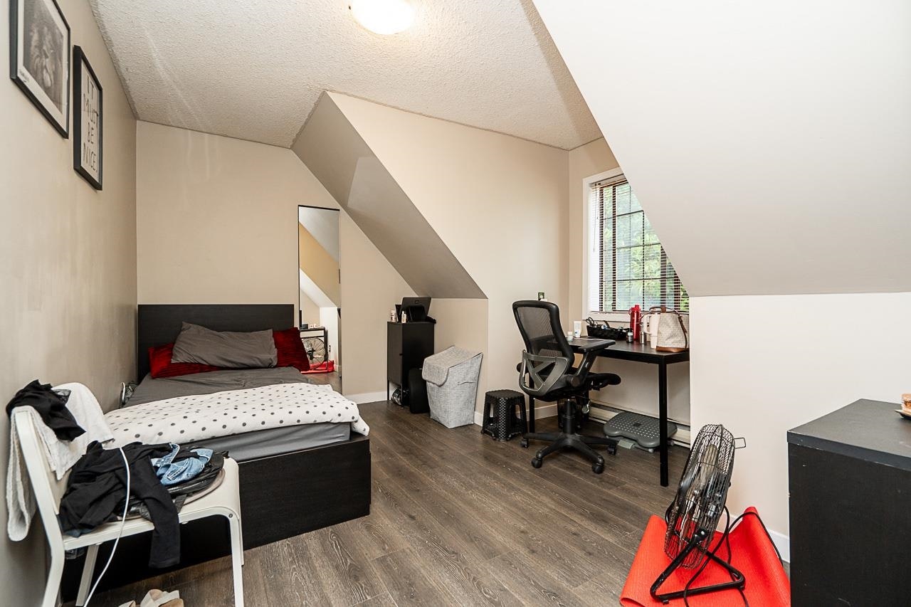 14720 60 Avenue, Surrey, BC, V3S 1R7 - 17