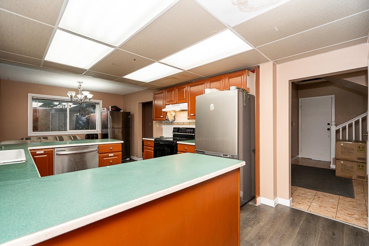 14720 60 Avenue, Surrey, BC, V3S 1R7 - 11