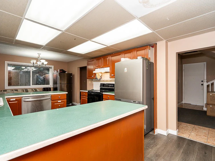 14720 60 Avenue, Surrey, BC, V3S 1R7 - 11