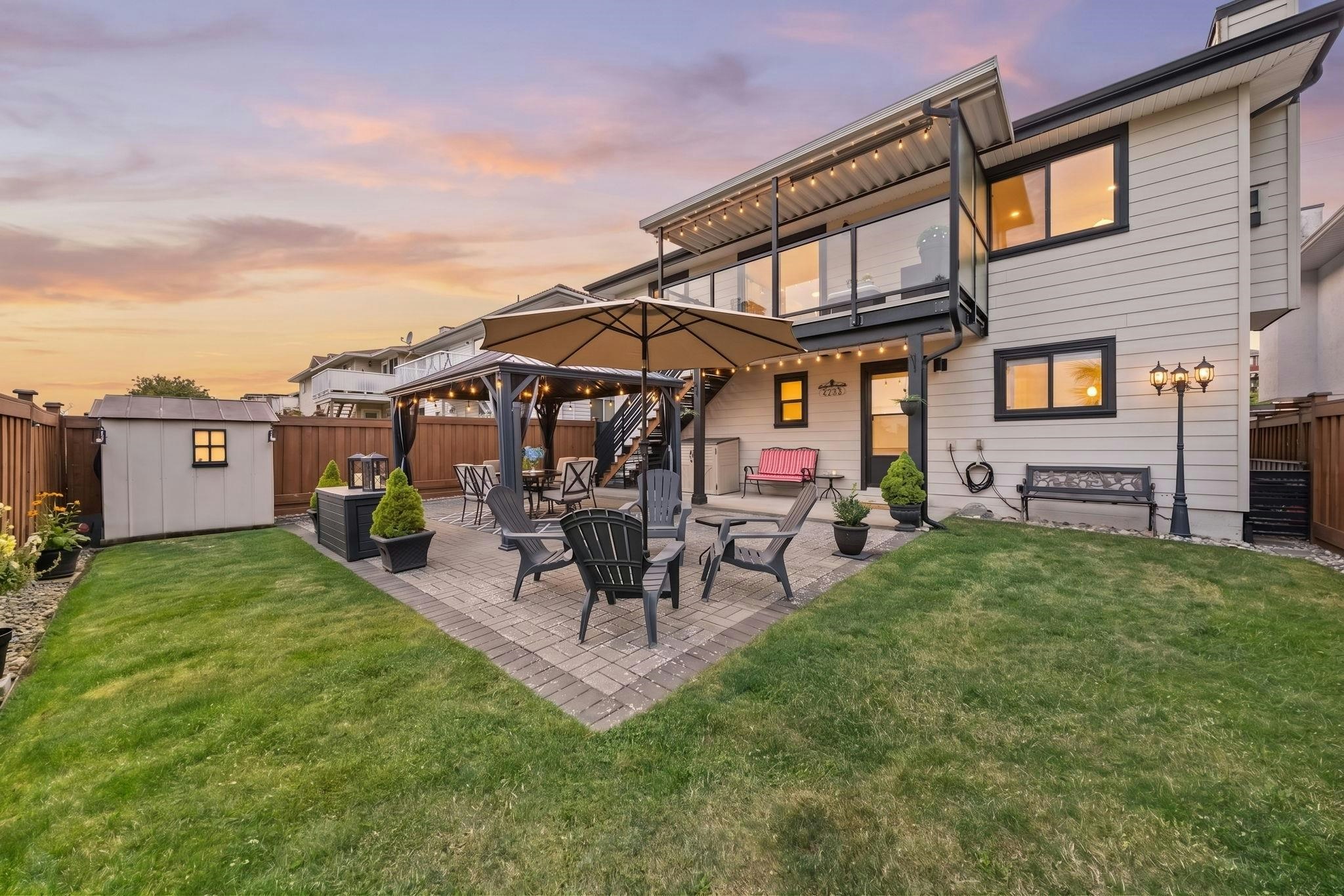 4268 Graveley Street - 3