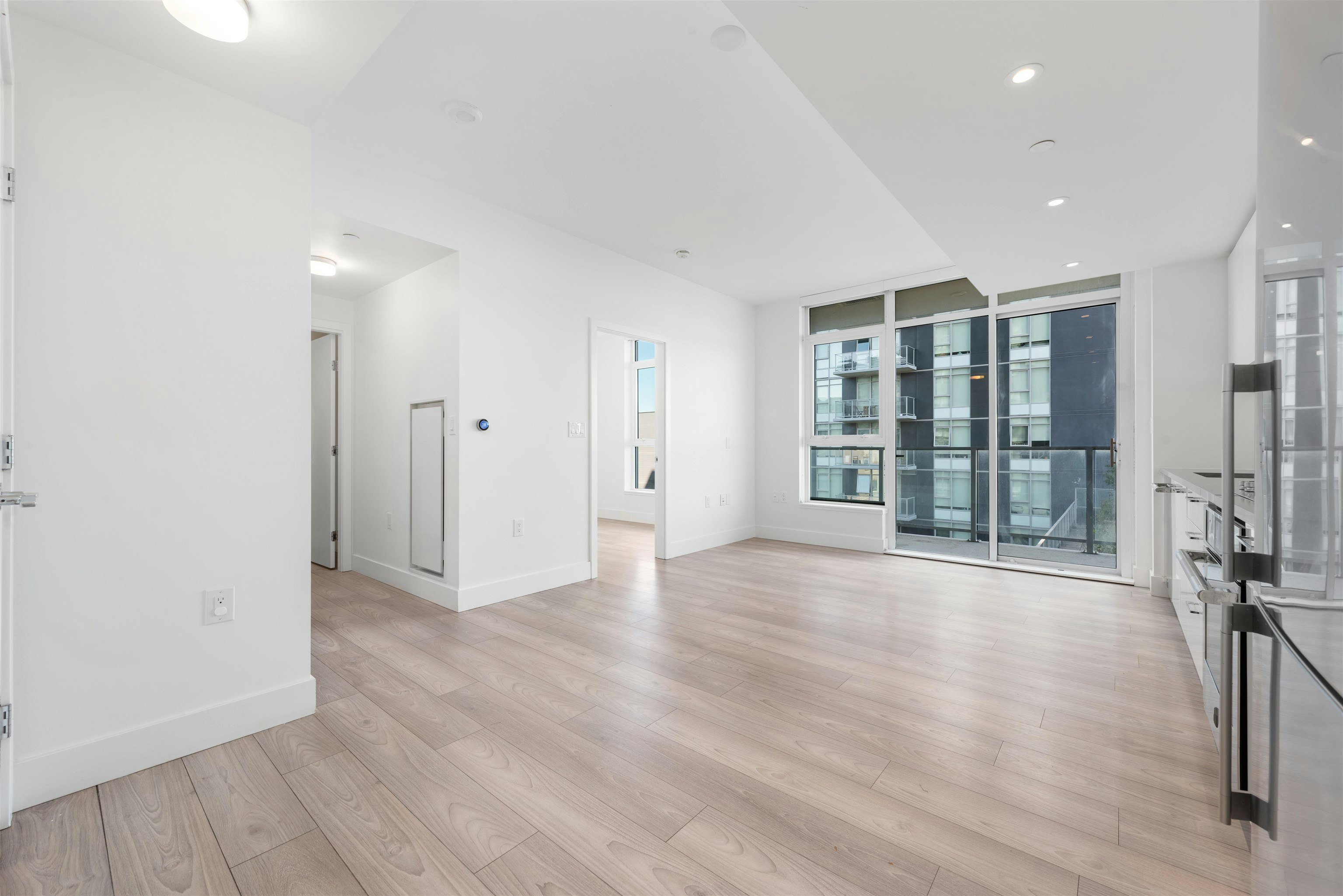601-8570 Rivergrass Drive, Vancouver, BC, V5S 0H4 - 5