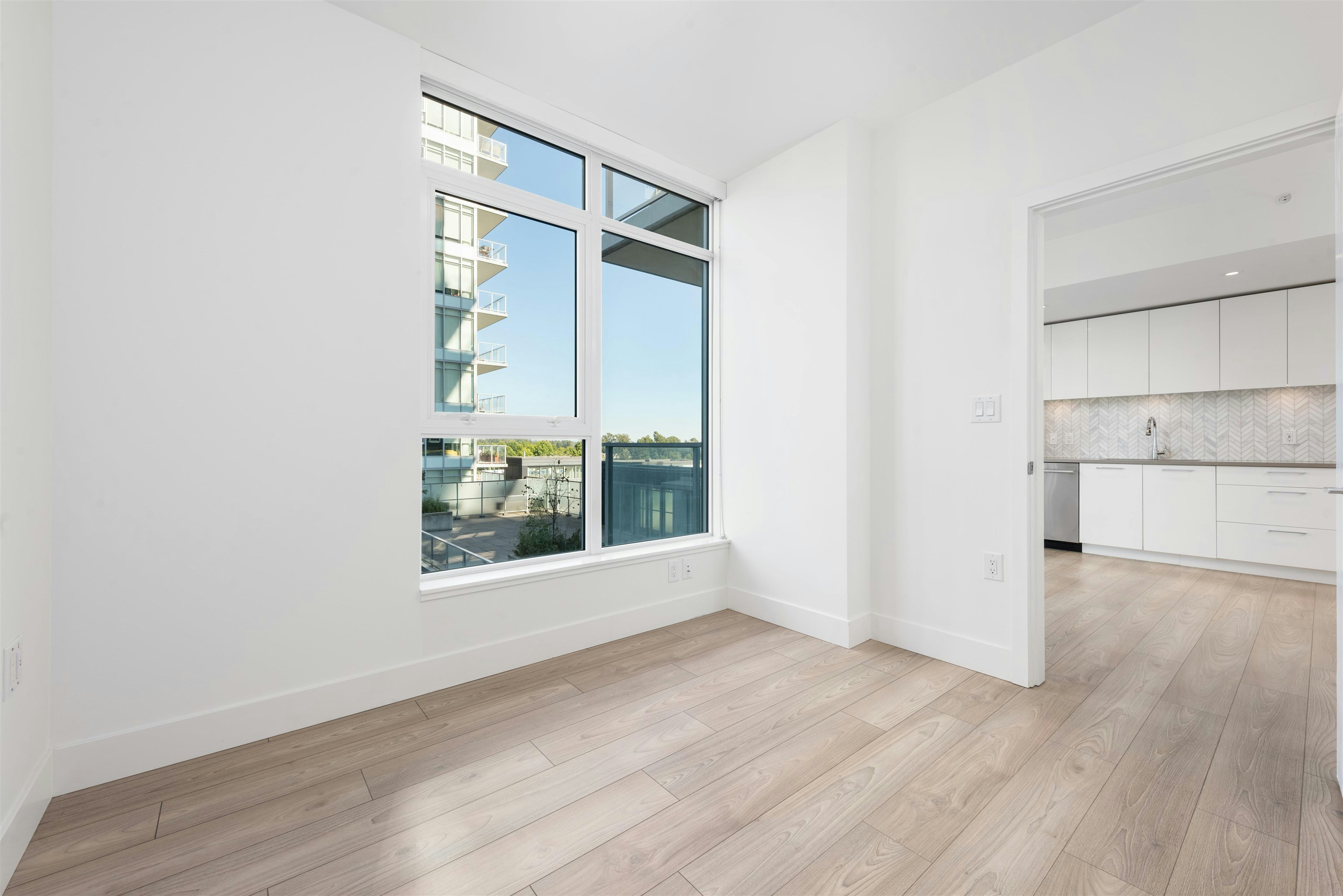 601-8570 Rivergrass Drive, Vancouver, BC, V5S 0H4 - 11