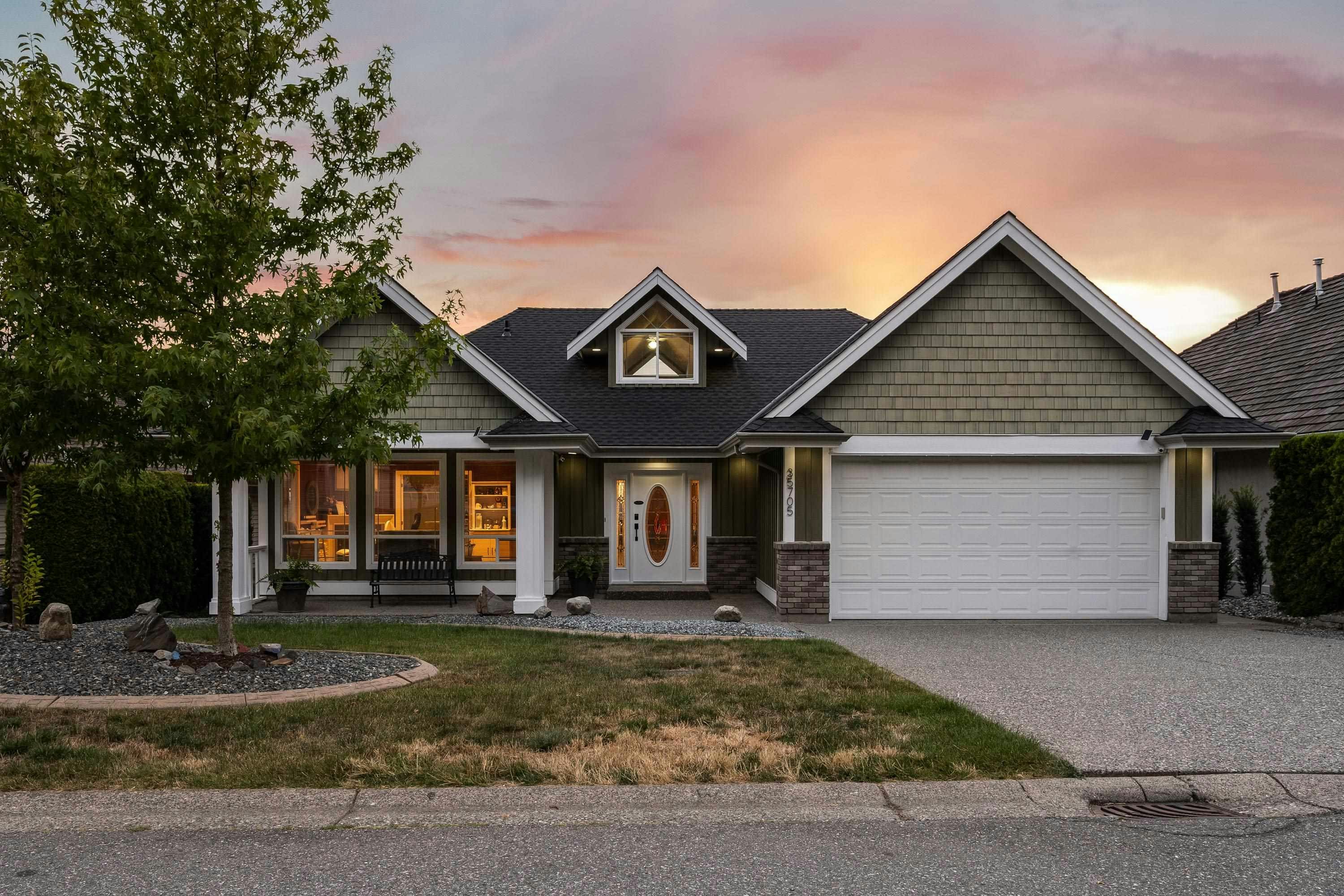 35705 Hawksview Place, Abbotsford, BC, V3G 2Y1