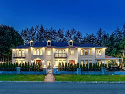 16375 30b Avenue - 2
